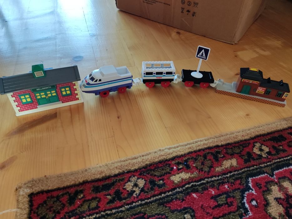 Вагончики з хатинками