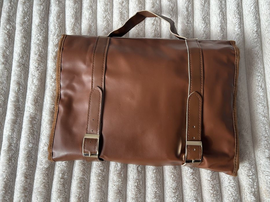 Інструмент для шкіри