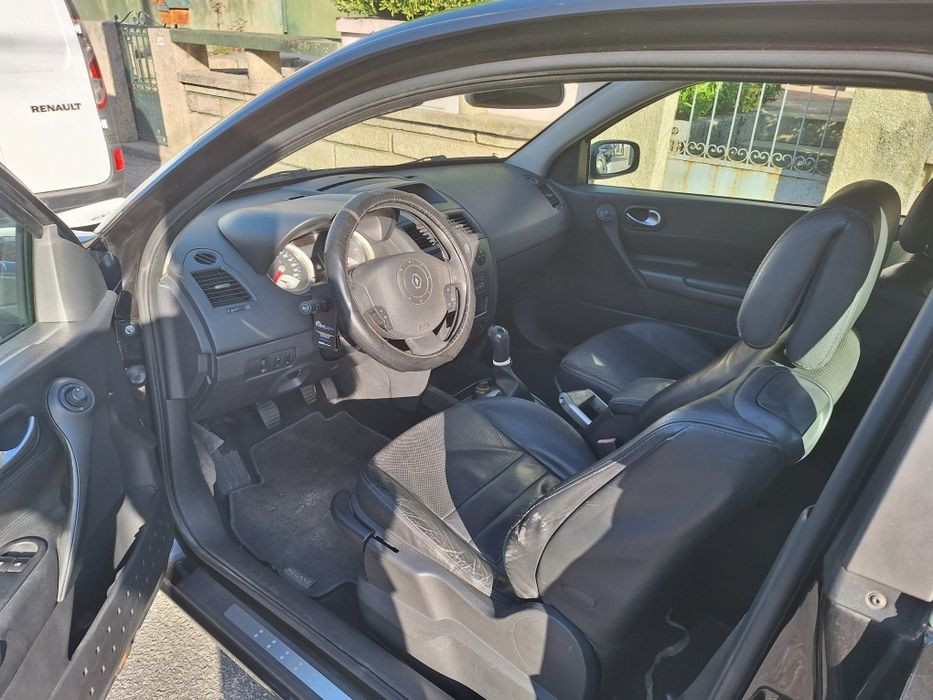 Renault Mégane — fotografia 10
