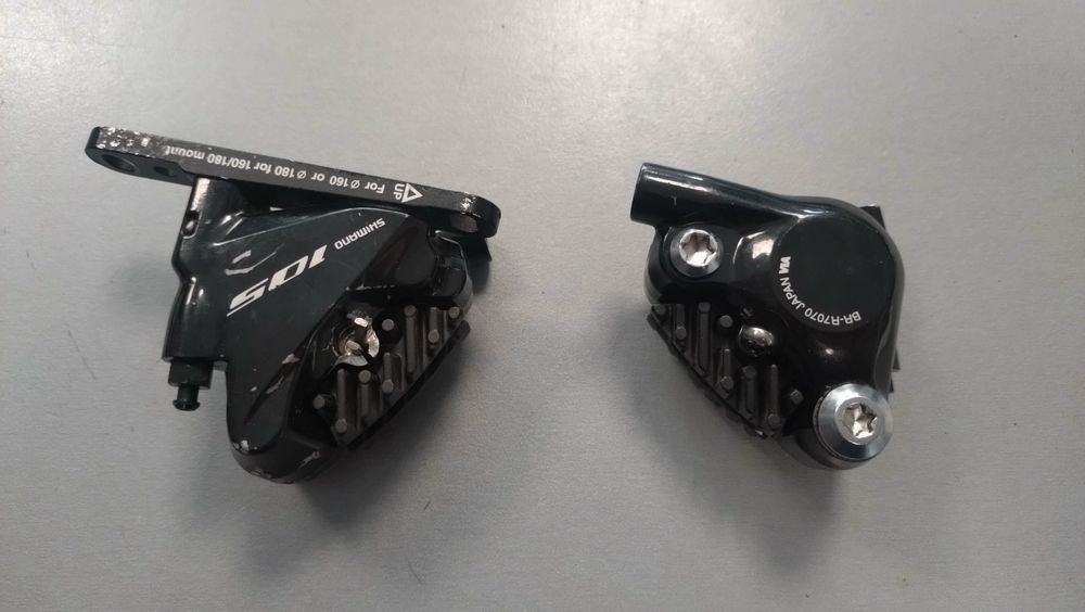 zaciski shimano 105 komplet z klockami