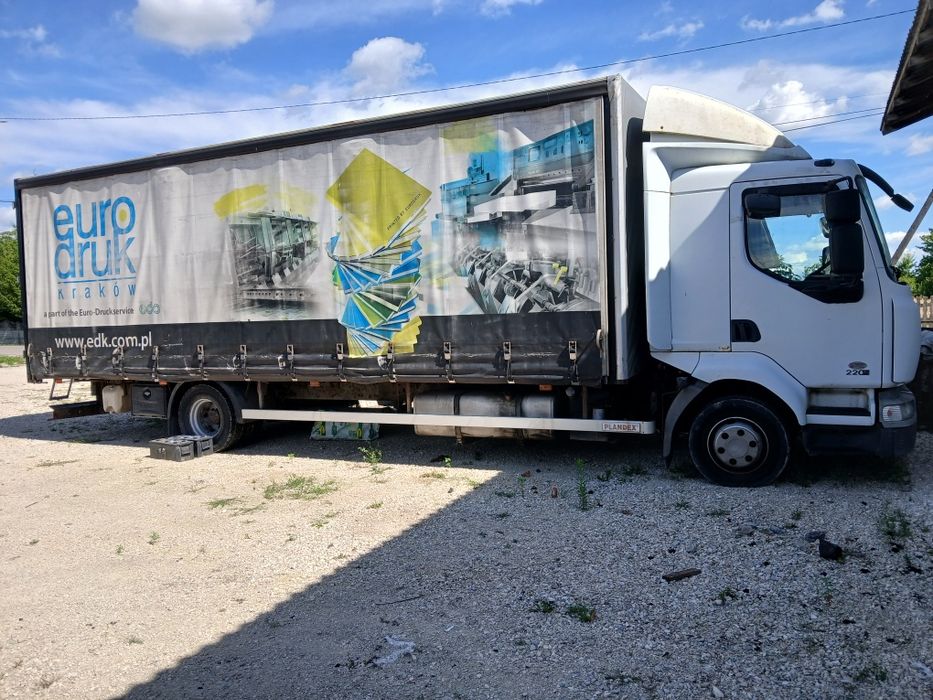 Renault Midlum plandeka