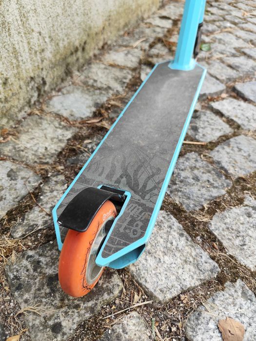 Trotinete Freestyle Oxelo MF 1.8 (Decathlon) - Azul/Laranja