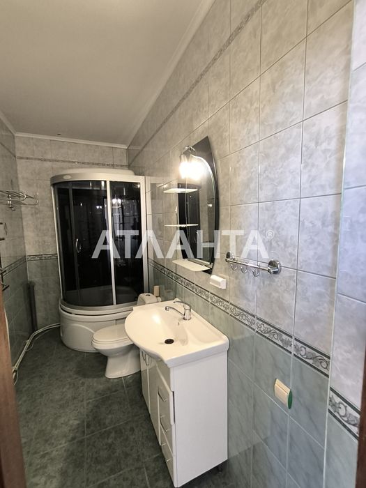 Продам 2 дома на одном участке в центре Ленпосёлка, 10 соток земли