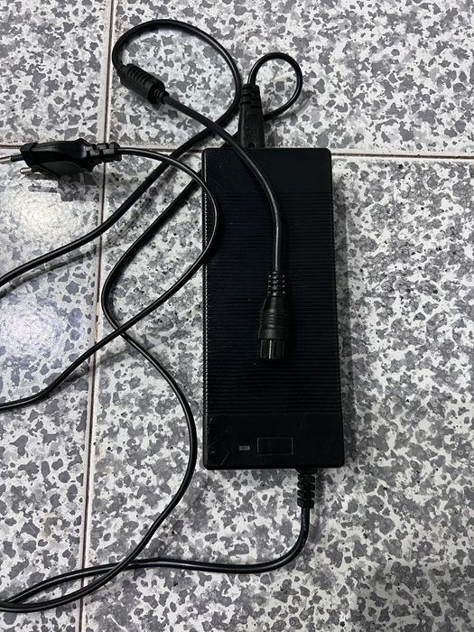 Carregador trotinete