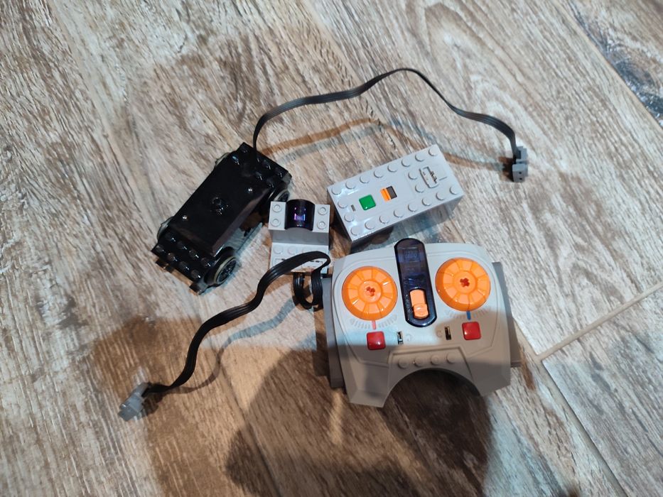 LEGO elektronika do pociągów 64227c01, 87513c01, 58123c01, 87574c01