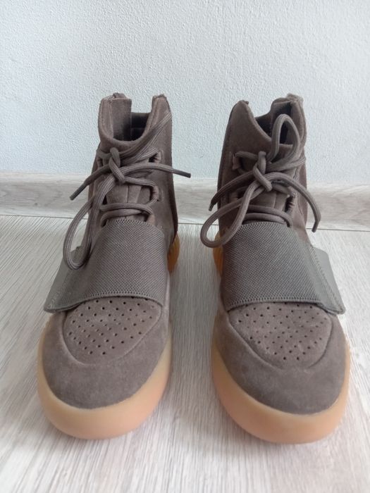 Adidas Yeezy Boost 750 buty sportowe rozmiar 40