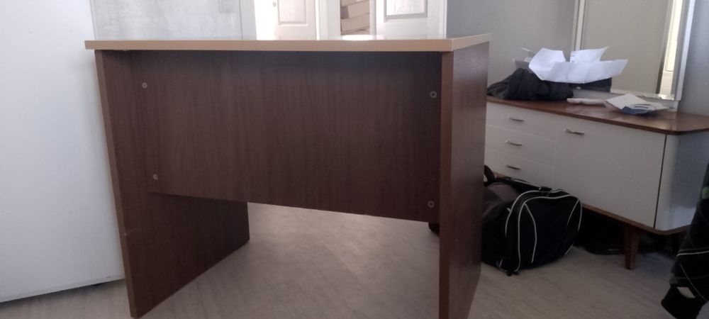 стол парта письменный