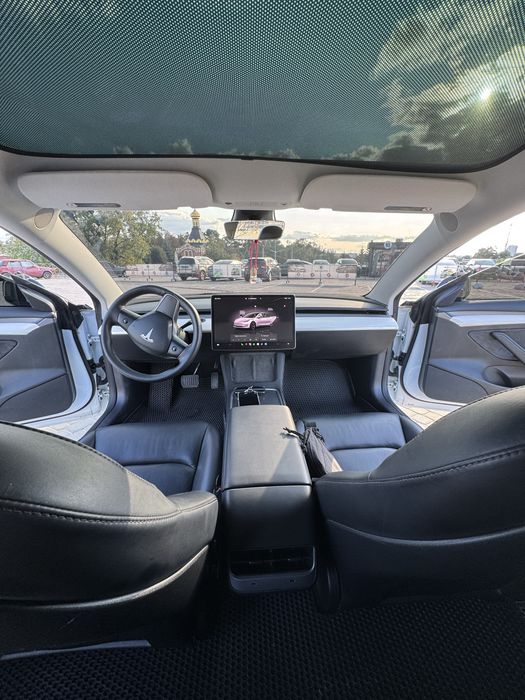 Tesla Model 3 2022 VIN 5YJ3E1EA7PF419724 фото оголошення 8 з 8