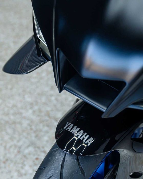 YAMAHA YZF-R1 | ANO 2024 | 12/2024 | APENAS 4.000 KM