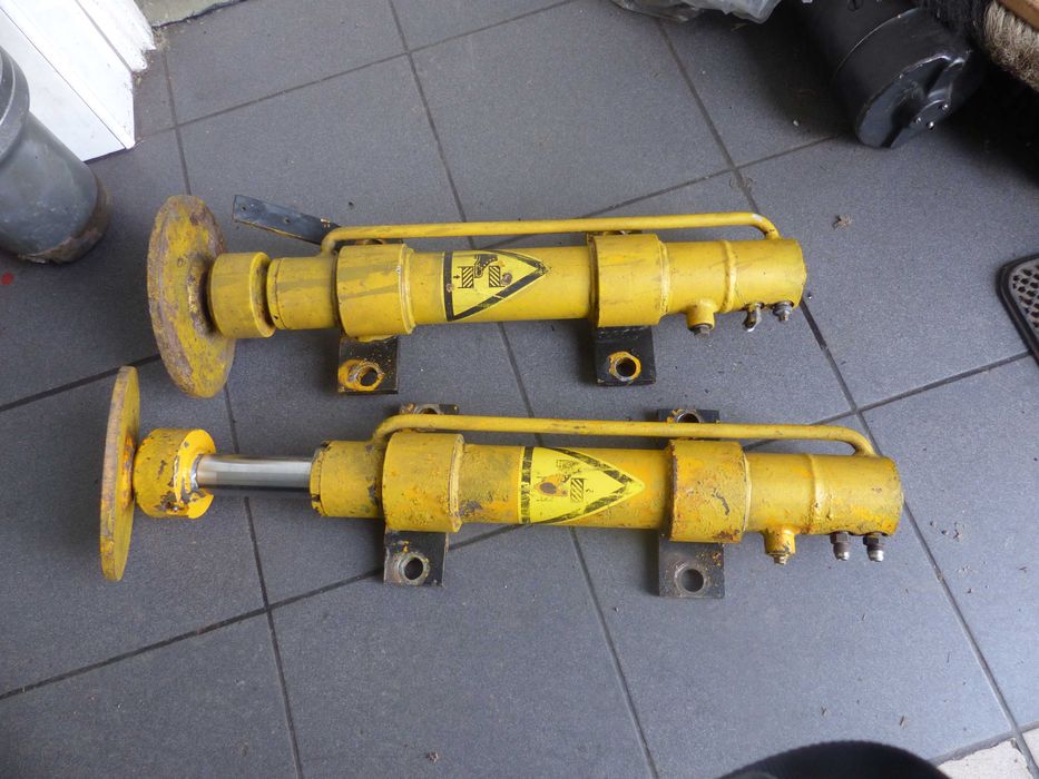 Siłownik hydrauliczny do łuparki rębak prasa podpora