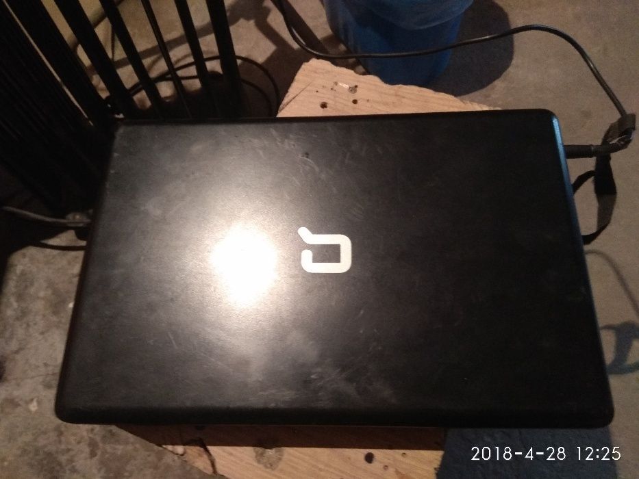 Продам ноутбук.        .