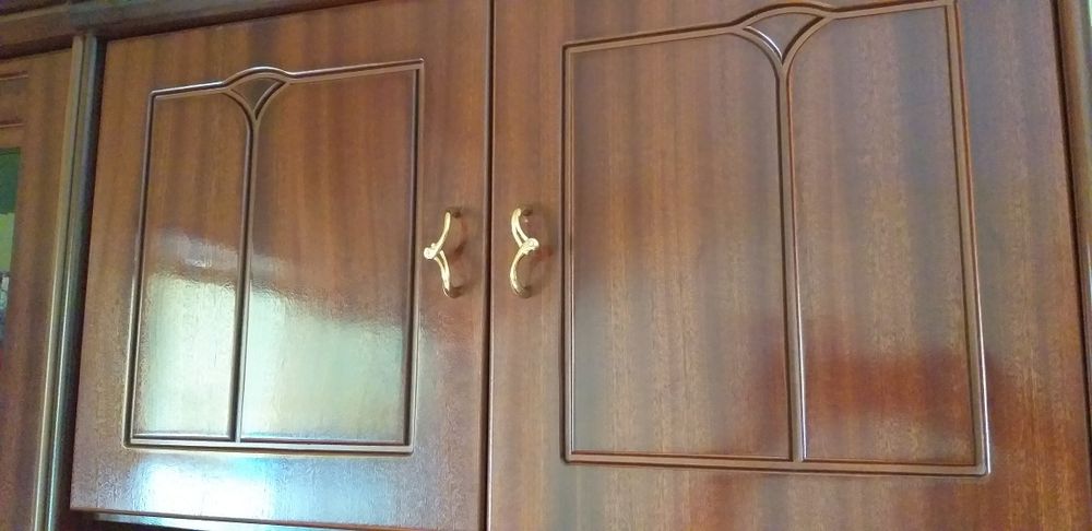 Móvel sala mogno em bom estado