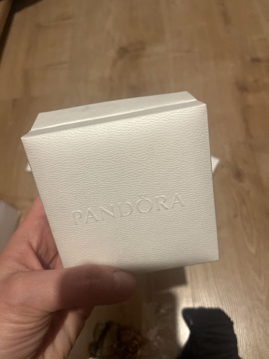 Pudełka na bizuterię pandora