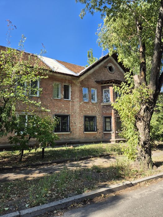 Квартира на Карачунах перед парком