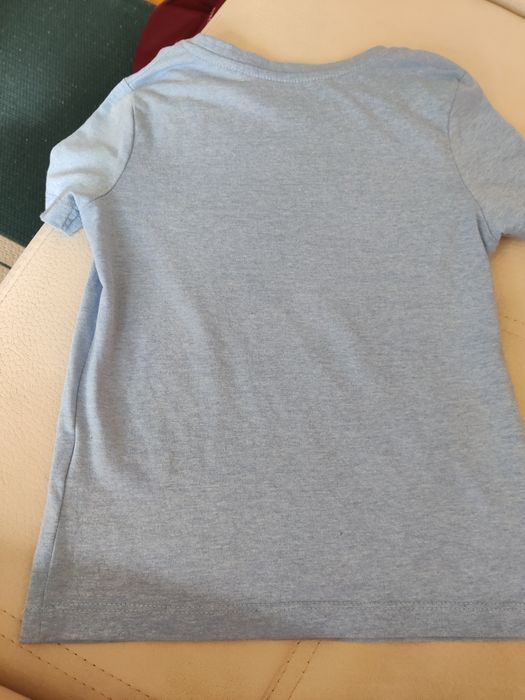 T-shirt azul, manga curta, carro bombeiros, Palomino C &A, 110 cm