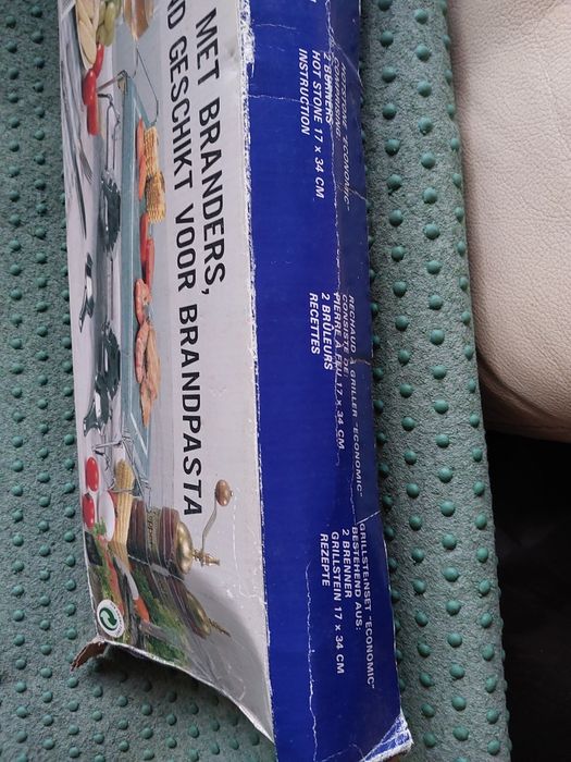 Grill (podgrzewacz ) z marmurową płytą z 2 palnikami