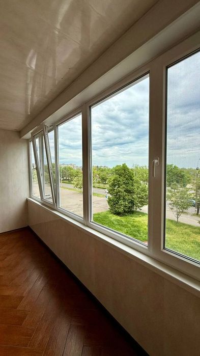Продажа 3х.к.кв Пр.Центральный р-н Южного Буга 3/9 67000$