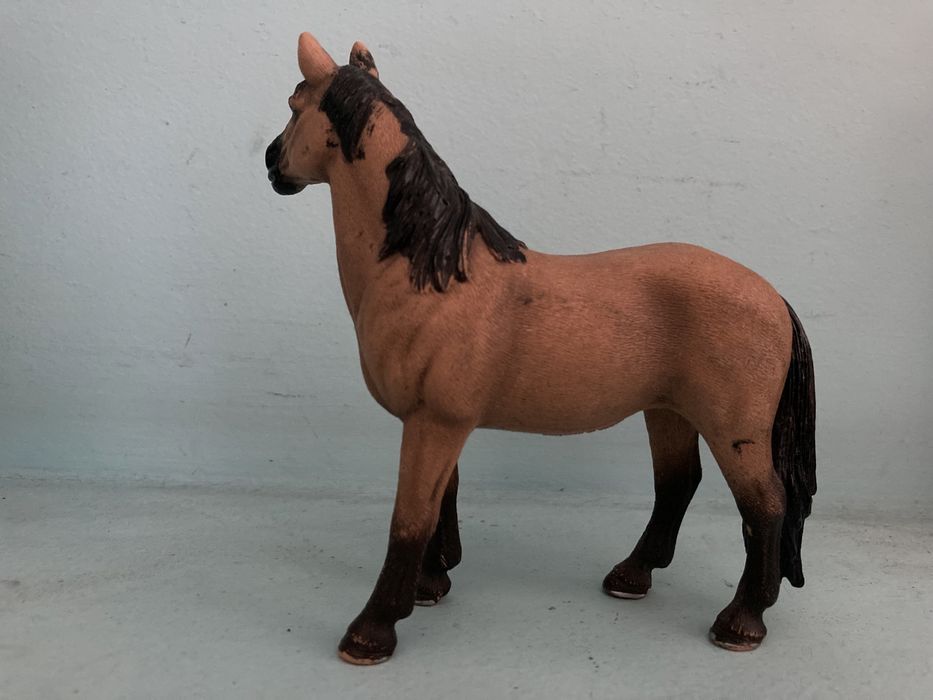 figurka klaczy schleich