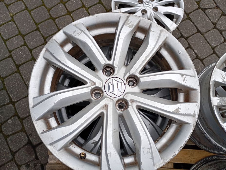 Suzuki Swift MK7 felga aluminiowa 16