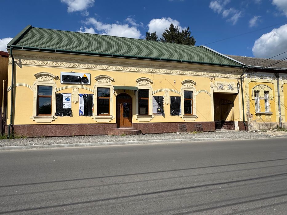 Оренда 200 м.кв в центрі міста Виноградів