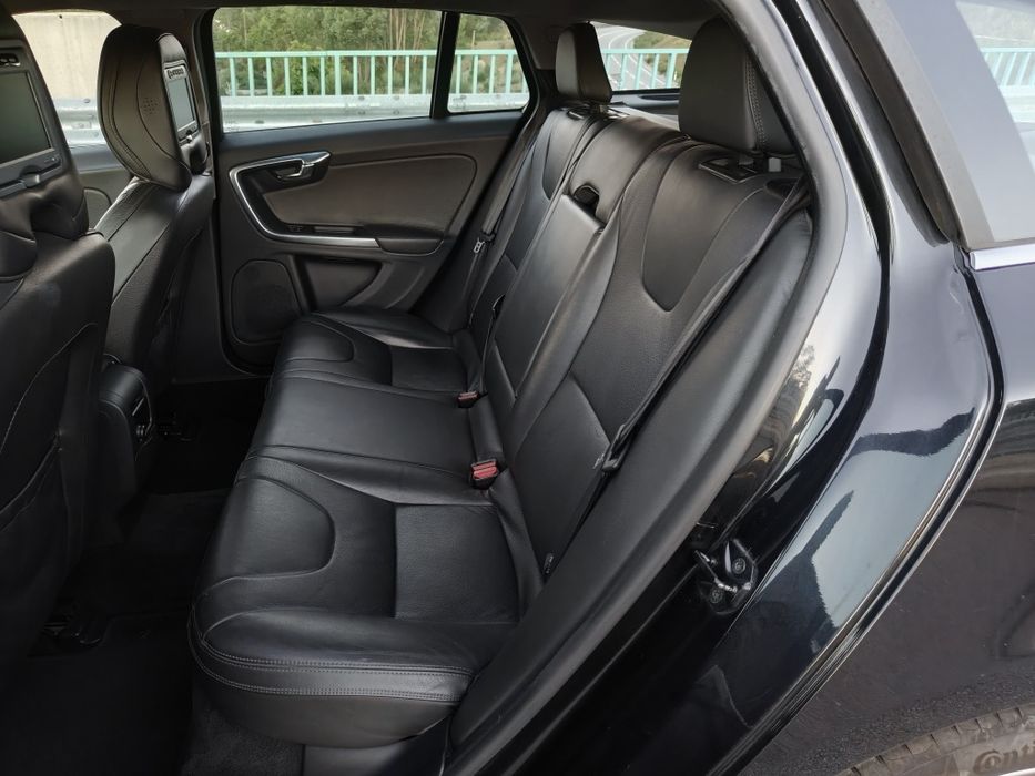 Volvo V60 2.0 D3 163cv Nacional