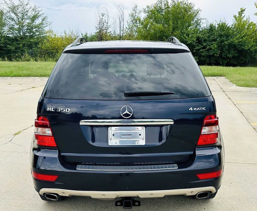 Mercedes-Benz M-Class ML 350 4MATIC      2011