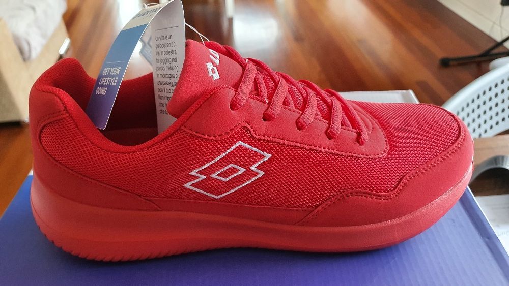 Sapatilhas Lotto, com etiqueta, 43