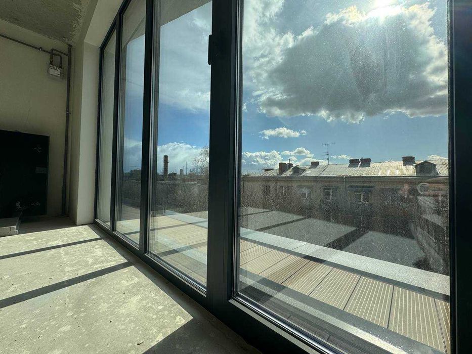 БЕЗ КОМІСІЇ Продаж 3-кім квартири в елітній новобудові на вул. Окружна