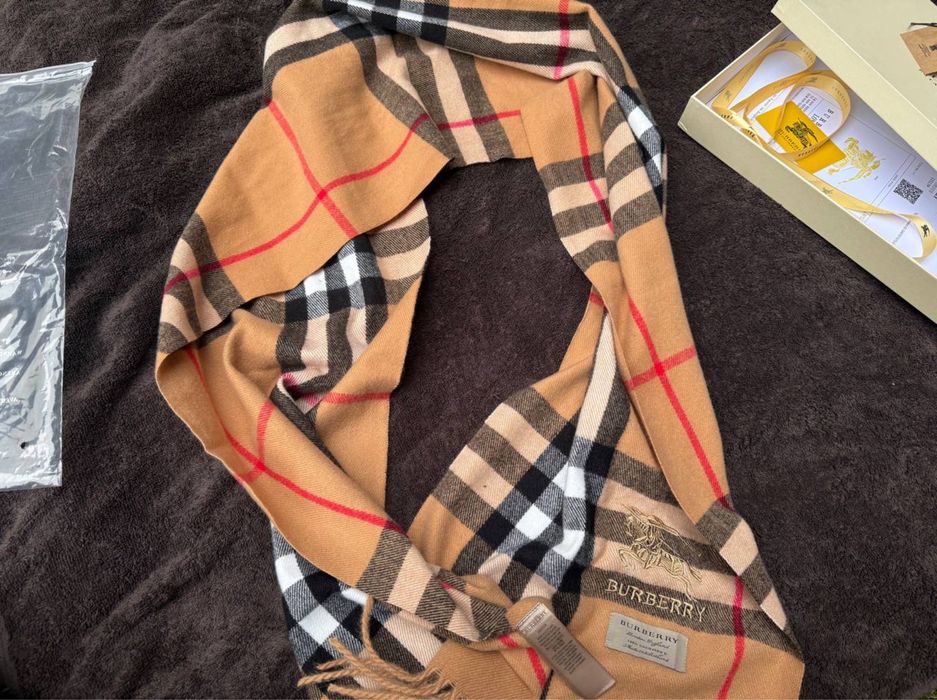 Szalik Nowy nowy na prezent