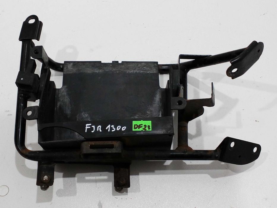 Yamaha fjr 1300 mocowanie akumulatora stelaż uchwyt na akumulator