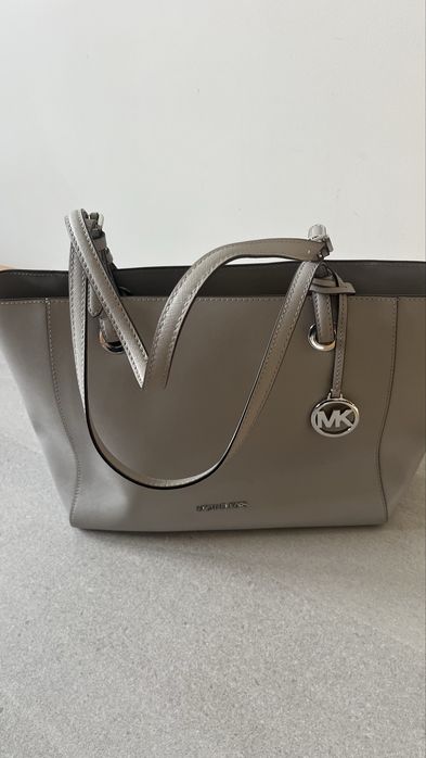 Szara torebka Michael Kors jak nowa