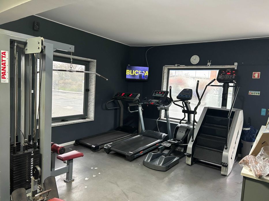 Trespasse Ginásio Totalmente Equipado e Funcional