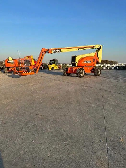 Podnośnik / podest / JLG 800 aj (26m) wynajem również z operatorem