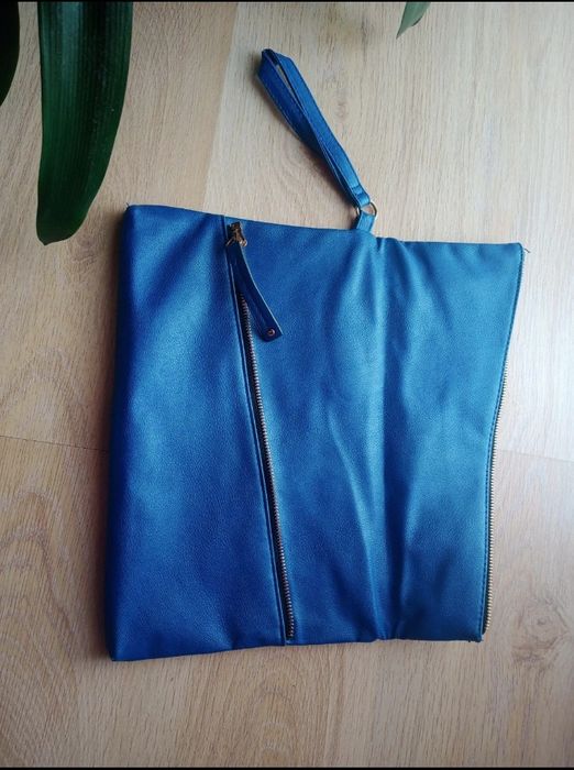 Torebka kopertówka niebiesko czarna