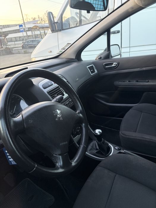 Peugeot 307 comercial 2004 despachar