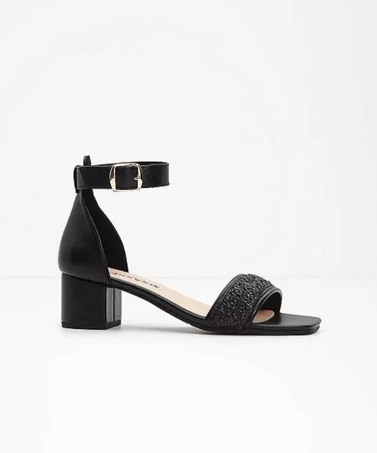 B.P.C sandały czarne na klocku 40.