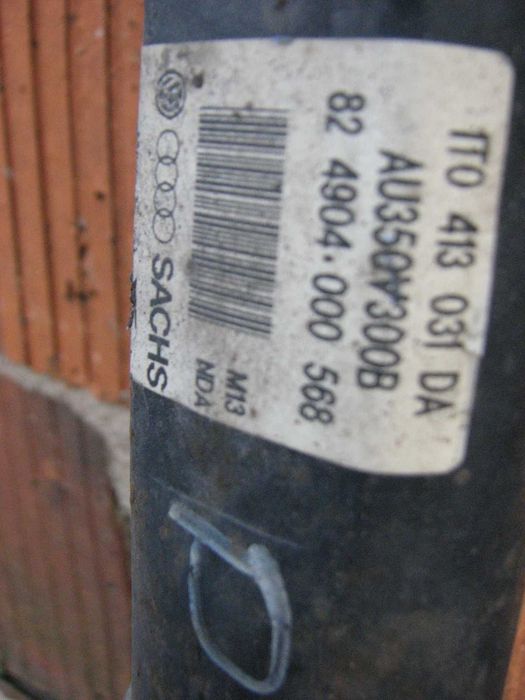 Mcpherson zwrotnica prawa Audi A3 8P 2,0FSI