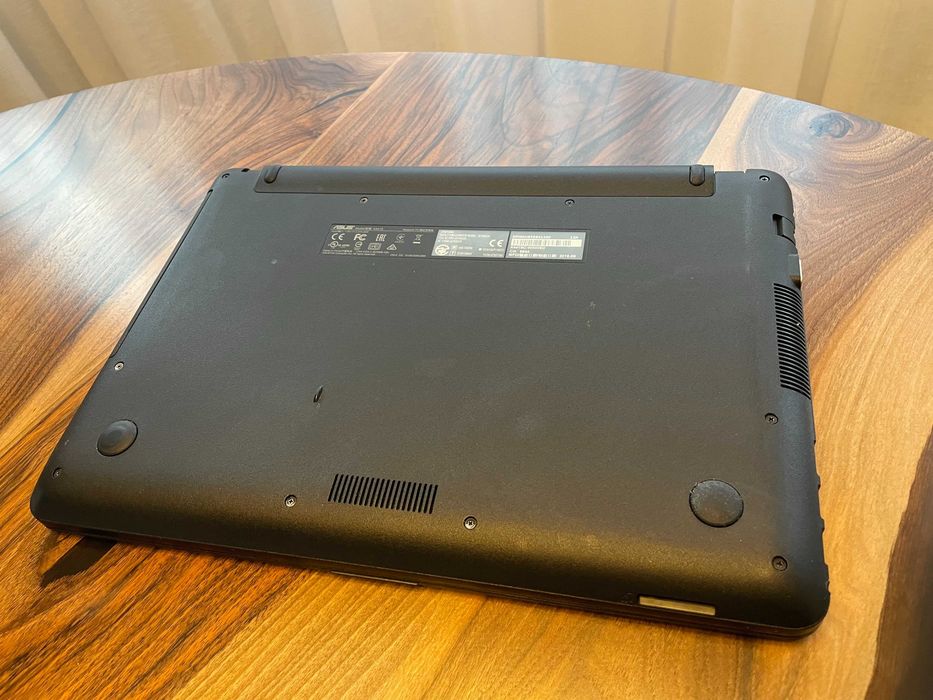 Ноутбук ASUS X441S Intel N3710 / 4G / HDD 1TB / Linux