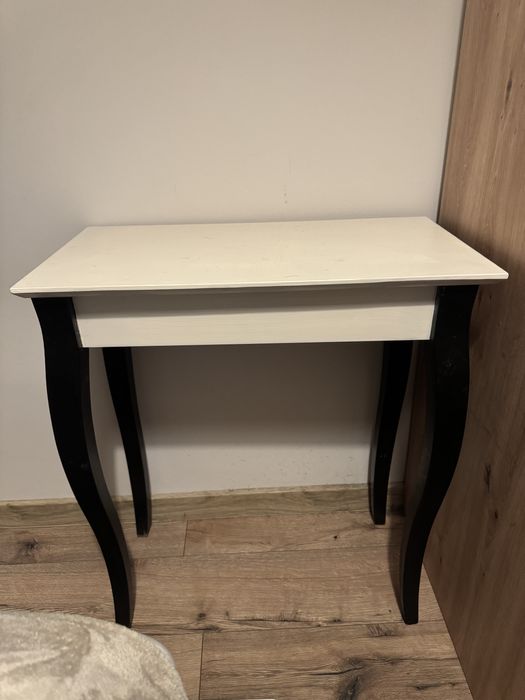 Toaletka/konsola czarne nóżki