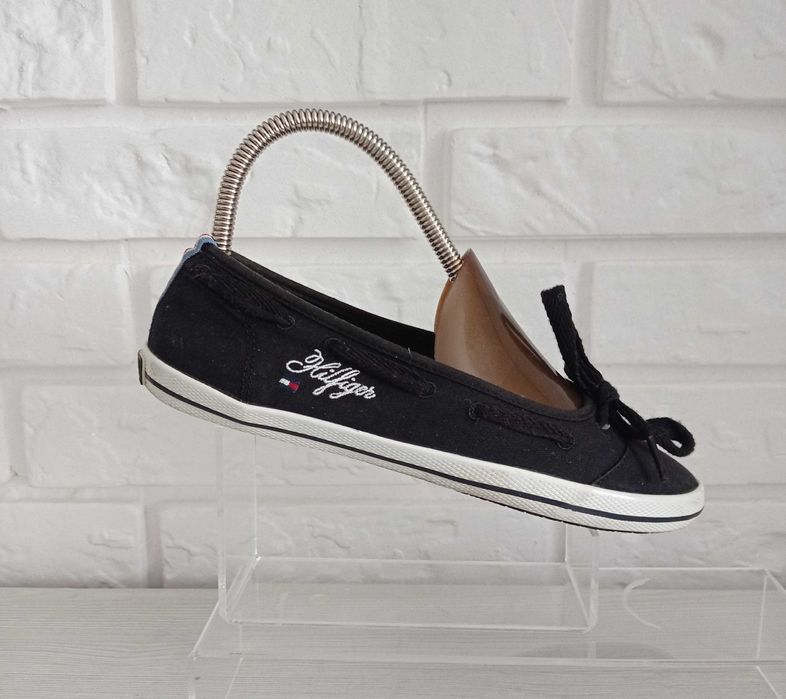 Tommy Hilfiger Victoria 5B damskie trampki 36