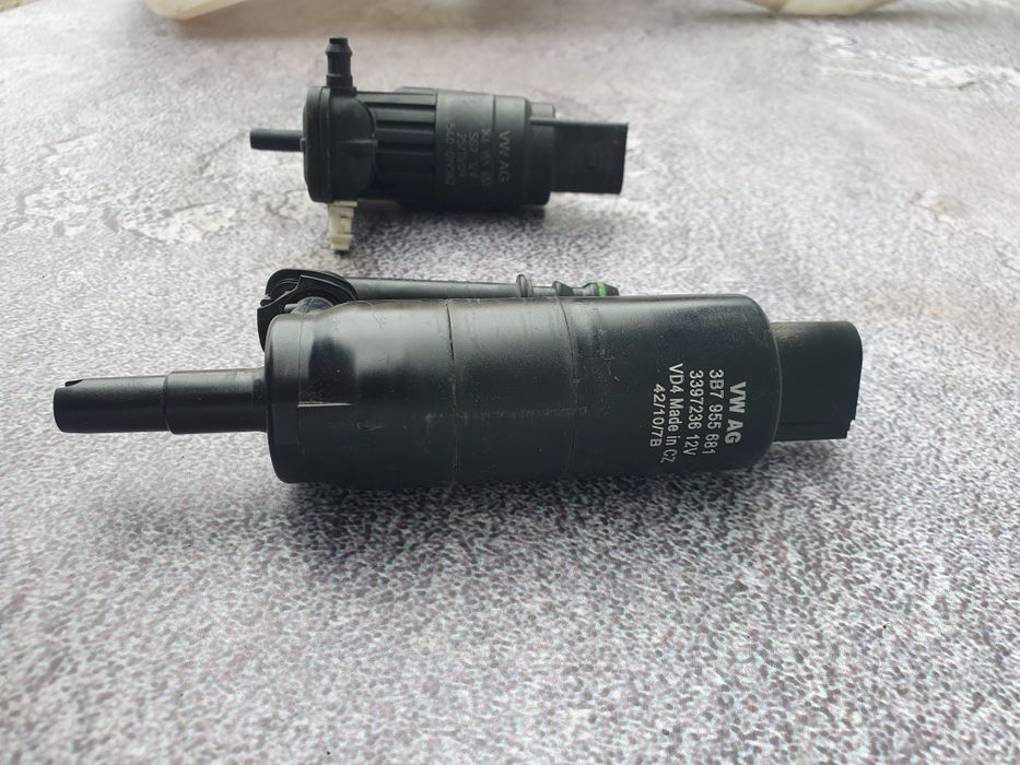 Бачок омивача, моторчик, насос омивача Гольф 5 6, Октавія А5, Тоуран