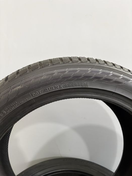 245/45 R19 102W XL Зимові шини Yokohama BluEarht колеса резина