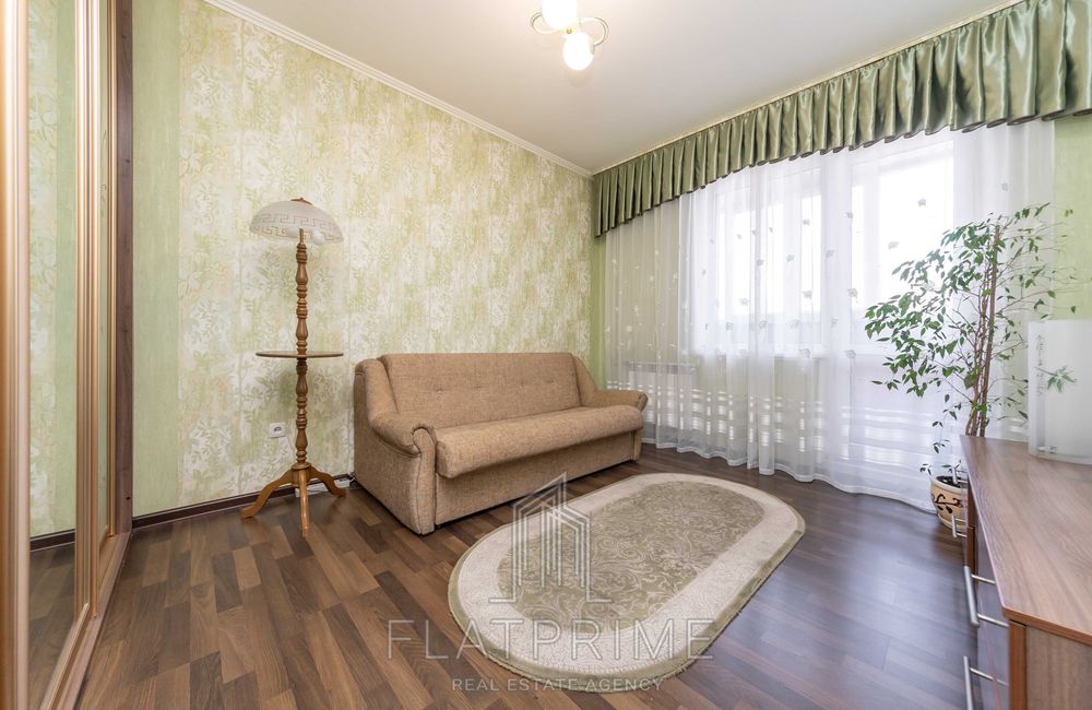 Без % метро Теремки 4 кімнатна з ремонтом, програми - ТАК