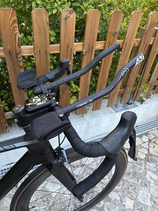 Canyon AeroRoad CF SLX
