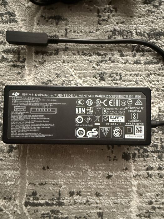 Зарядное устройство для DJI Mavic