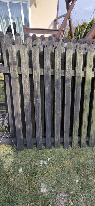 Płot drewniany pola