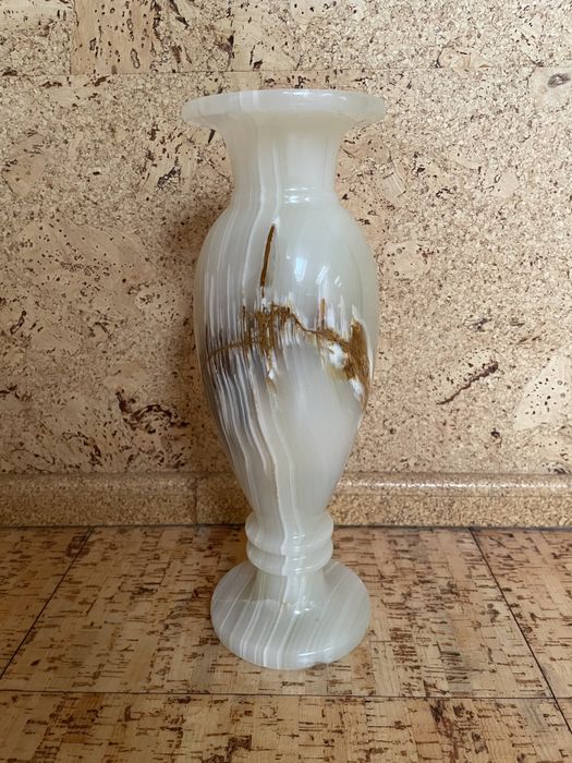 Ваза онікс ~30см (оникс)