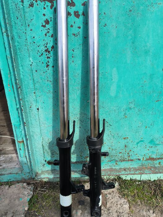 Пера з Yamaha Tmax 500 2001-2003