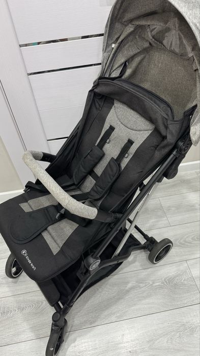Прогулянкова коляска Kinderkraft indy