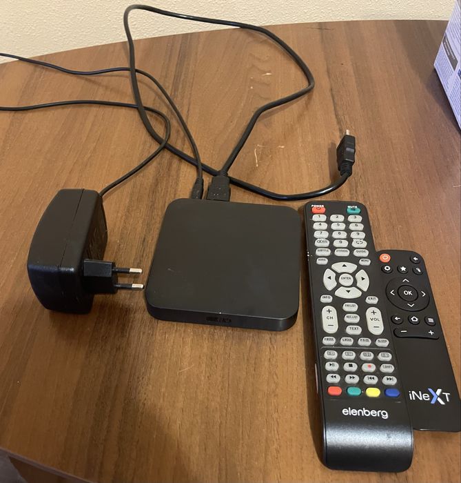 Телевизор Еленберг + приставка +кронштейн в подарок